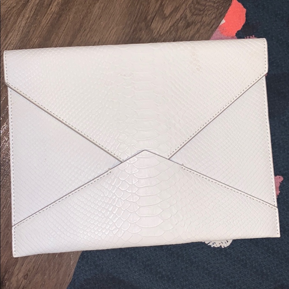 COPY - Banana Republic white clutch!